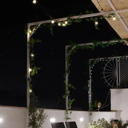 Attic8 アパート *